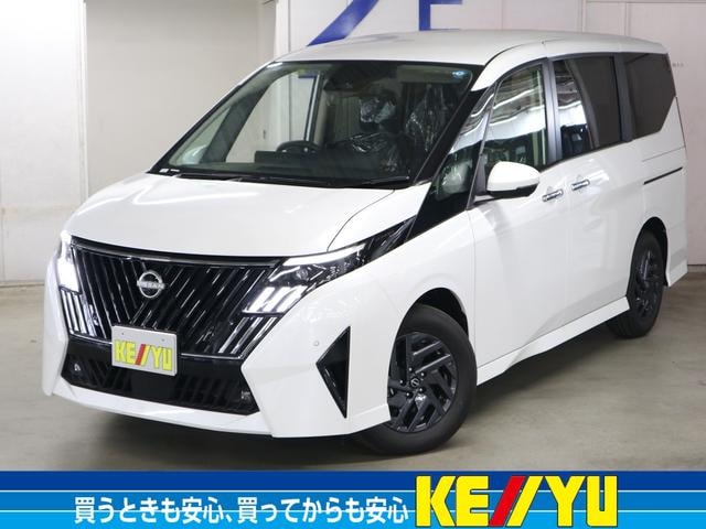 Nissan SERENA 2026 — фото автомобиля