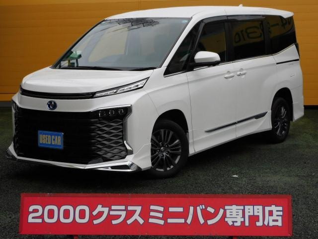 Toyota VOXY 2024 — фото автомобиля 1