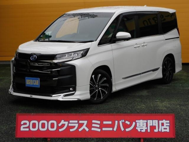 Toyota NOAH 2025 — фото автомобиля