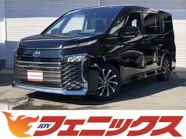 Toyota VOXY 2023 — фото автомобиля 1