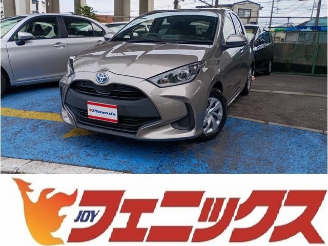 Toyota YARIS 2021 — фото автомобиля