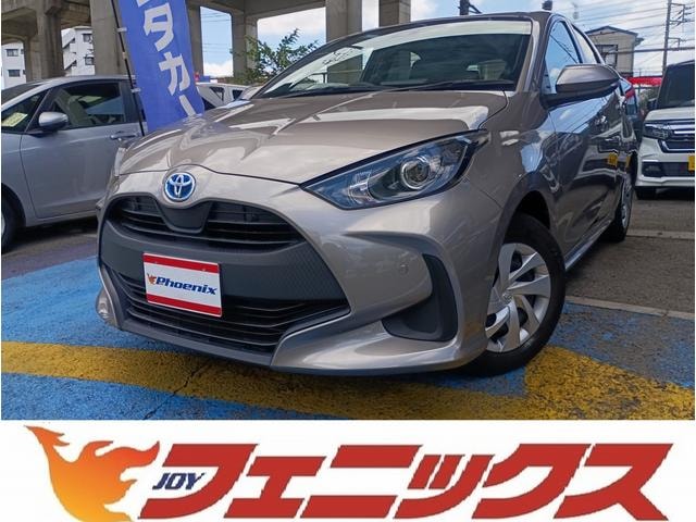 Toyota YARIS 2021 — фото автомобиля