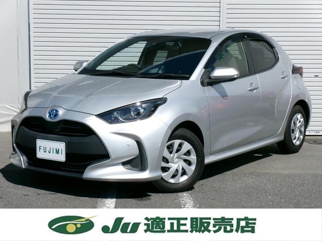 Toyota YARIS 2021 — фото автомобиля 1