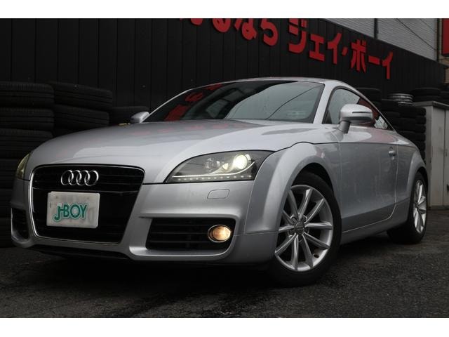 Audi TT COUPE 2010 — фото автомобиля