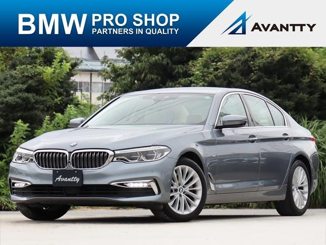 Bmw 5 SERIES 2017 — фото автомобиля 1