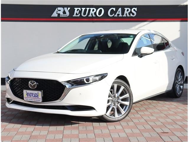 Mazda 3 SEDAN 2022 — фото автомобиля 1