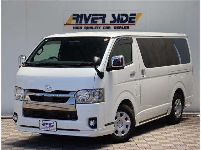 Toyota HIACE VAN 2020 — фото автомобиля 1