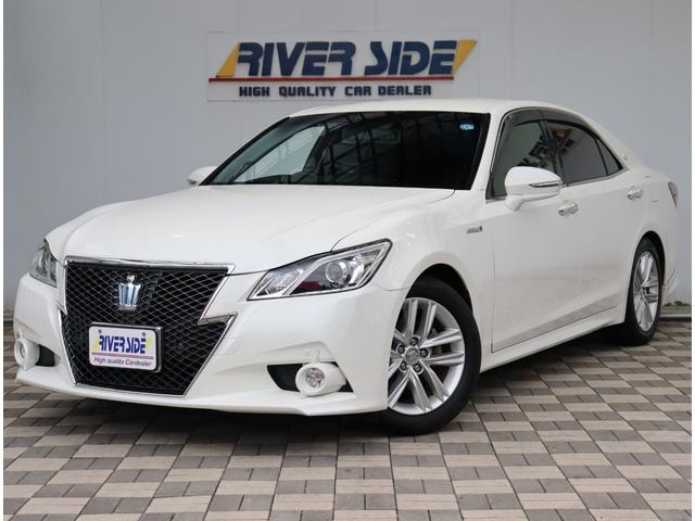 Toyota CROWN HYBRID 2013 — фото автомобиля
