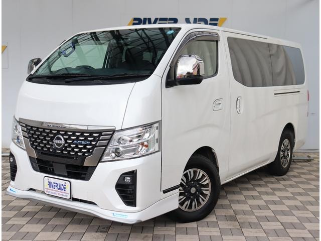 Nissan CARAVAN WAGON 2023 — фото автомобиля