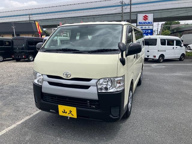 Toyota HIACE VAN 2019 — фото автомобиля 1