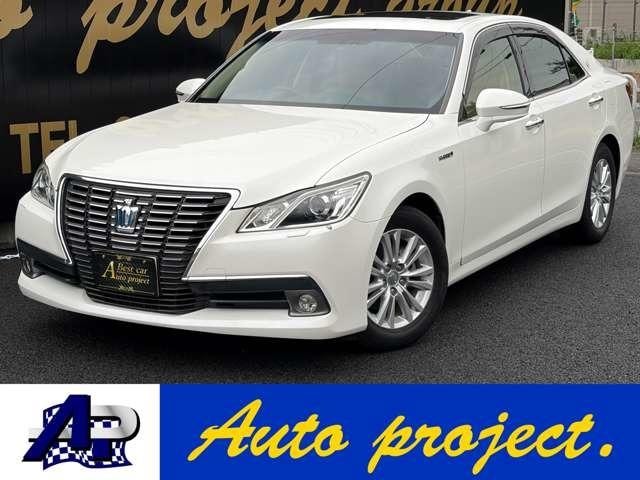 Toyota CROWN HYBRID 2015 — фото автомобиля 1