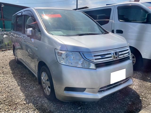 Honda STEPWAGON 2011 — фото автомобиля 1