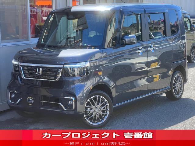 Honda N-BOX CUSTOM 2024 — фото автомобиля 1