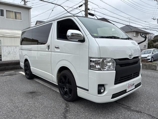 Toyota HIACE VAN 2014 — фото автомобиля 1