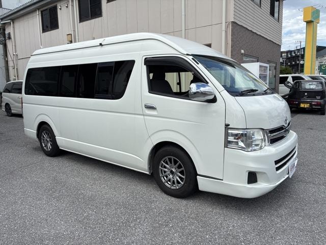 Toyota HIACE VAN 2012 — фото автомобиля 1