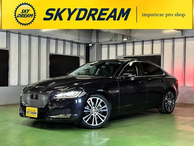 Jaguar XF 2017 — фото автомобиля 1