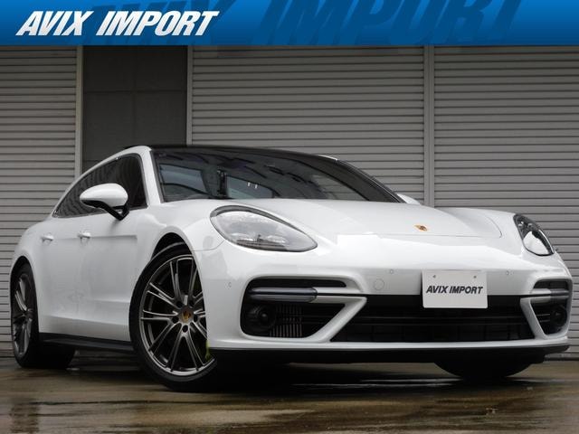 Porsche PANAMERA 2018 — фото автомобиля 1