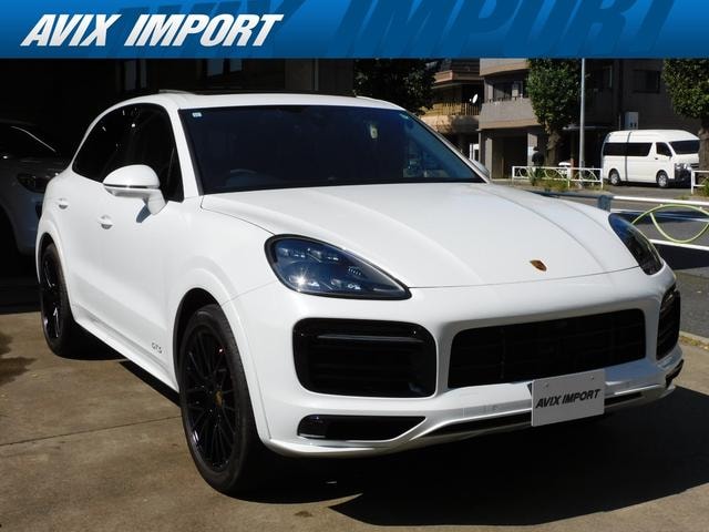 Porsche CAYENNE 2021 — фото автомобиля