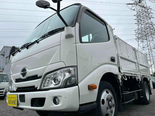 Hino DUTRO 2021 — фото автомобиля 1