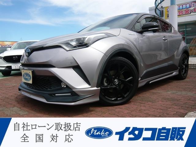 Toyota C-HR 2019 — фото автомобиля 1