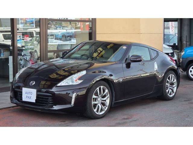 Nissan FAIRLADY Z 2013 — фото автомобиля