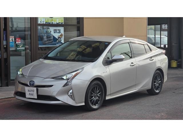 Toyota PRIUS 2018 — фото автомобиля 1