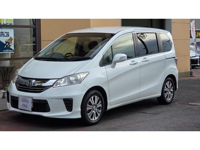Honda FREED 2015 — фото автомобиля 1