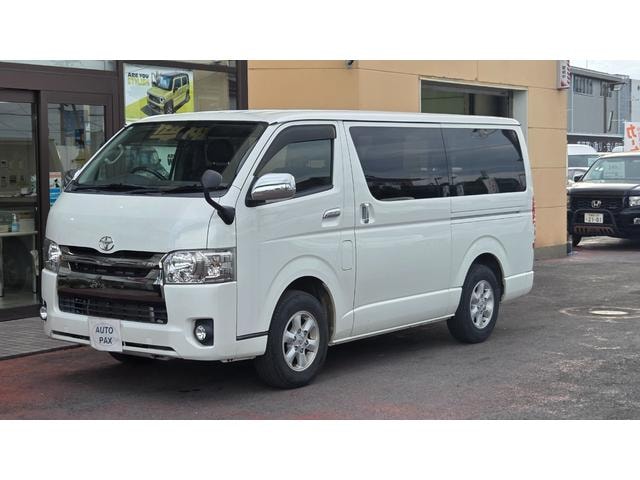 Toyota HIACE VAN 2017 — фото автомобиля 1