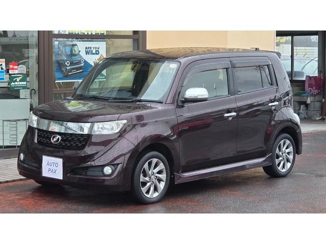 Toyota bB 2013 — фото автомобиля 1