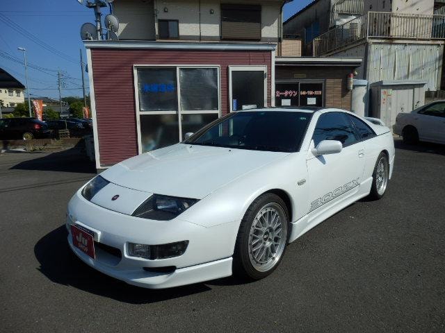 Nissan FAIRLADY Z 1999 — фото автомобиля