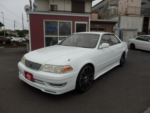 Toyota MARK II 1996 — фото автомобиля