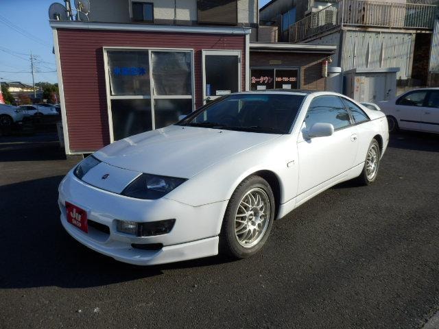 Nissan FAIRLADY Z 1998 — фото автомобиля