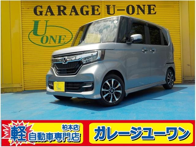 Honda N-BOX CUSTOM 2018 — фото автомобиля 1