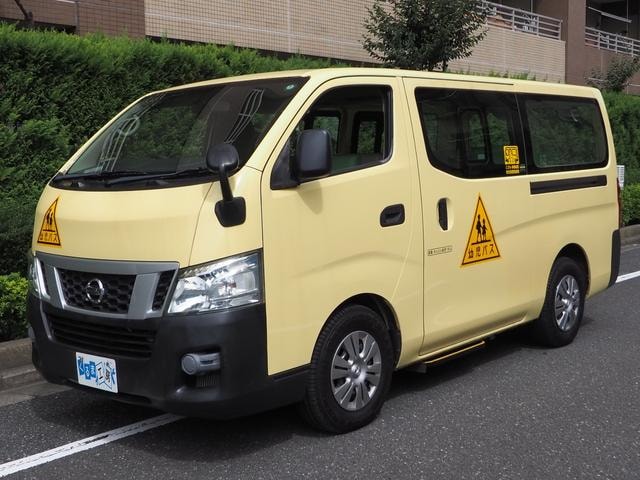 Nissan NV350CARAVAN WAGON 2016 — фото автомобиля