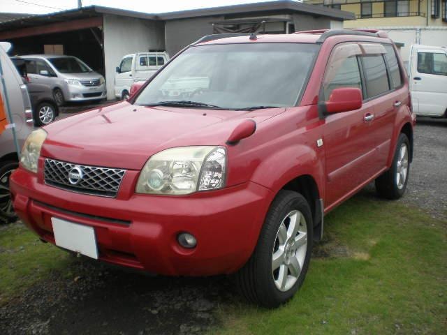 Nissan X-TRAIL 2005 — фото автомобиля