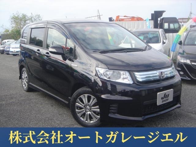 Honda FREED SPIKE HYBRID 2012 — фото автомобиля