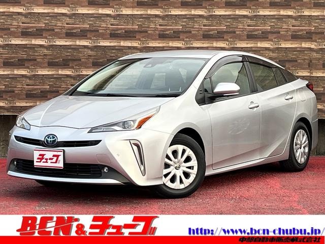 Toyota PRIUS 2022 — фото автомобиля