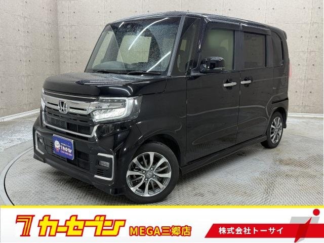 Honda N-BOX CUSTOM 2023 — фото автомобиля 1
