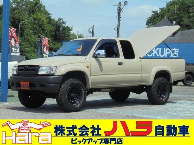 Toyota HILUX SPORTS PICK UP 2001 — фото автомобиля