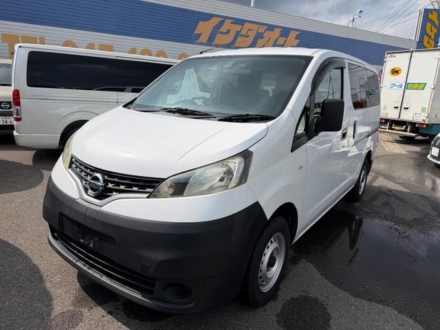 Nissan NV200 VANETTE VAN 2018 — фото автомобиля