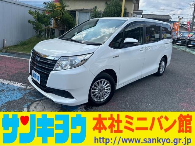 Toyota NOAH 2016 — фото автомобиля 1