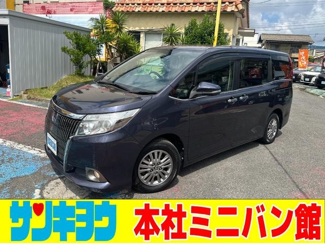Toyota ESQUIRE 2014 — фото автомобиля 1