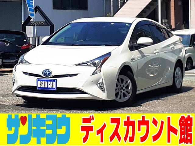 Toyota PRIUS 2018 — фото автомобиля 1