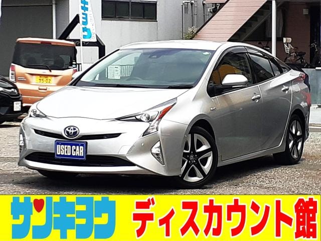 Toyota PRIUS 2017 — фото автомобиля 1