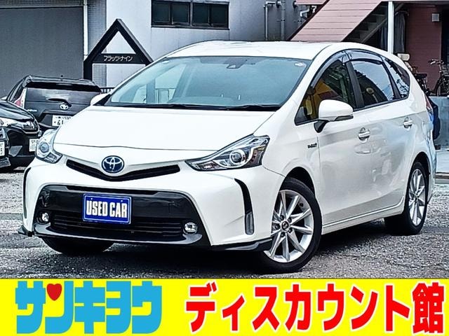 Toyota PRIUS ALPHA 2015 — фото автомобиля