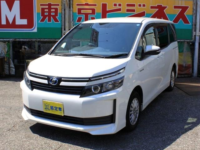 Toyota VOXY 2015 — фото автомобиля 1