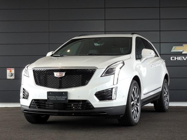Cadillac XT5 2025 — фото автомобиля 1