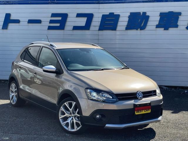 Volkswagen POLO 2017 — фото автомобиля