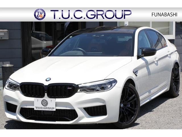 Bmw M5 2018 — фото автомобиля 1