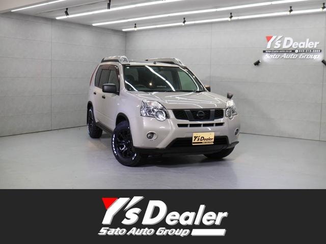 Nissan X-TRAIL 2012 — фото автомобиля